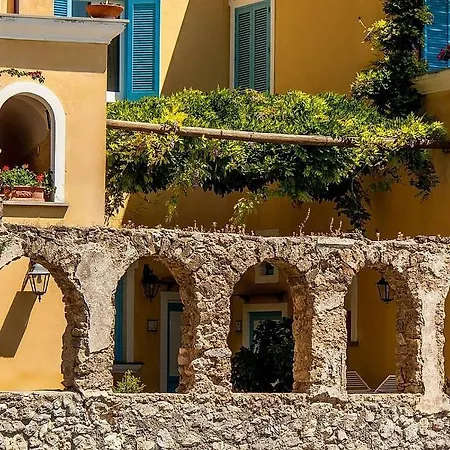 Sleeps 4 Pool Nerano