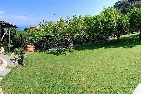 Sleeps 4 Pool Nerano